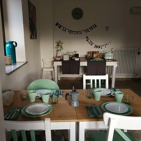 La Vecchia Valigia * Варалло
