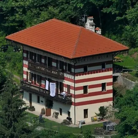 La Vecchia Valigia * Варалло